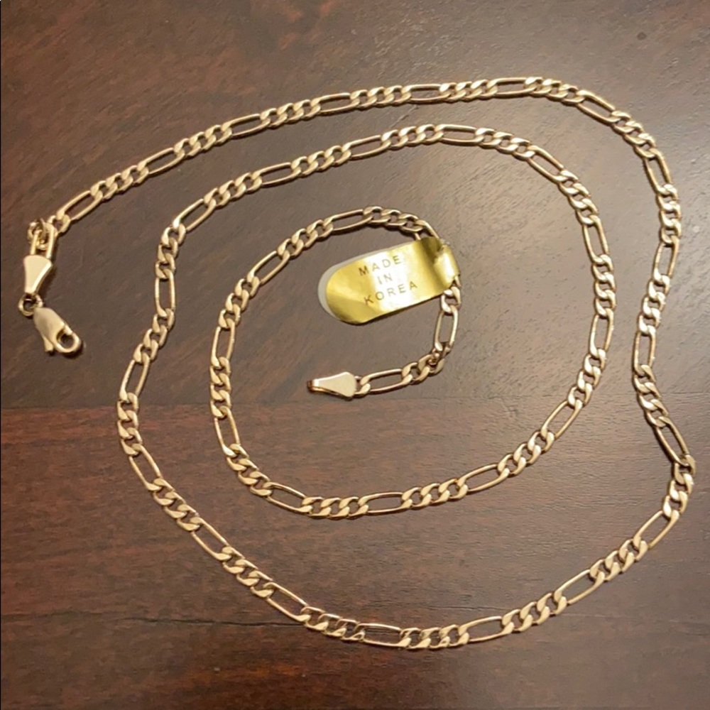 New gold plated figaro chain 23,5” long, width 3mm